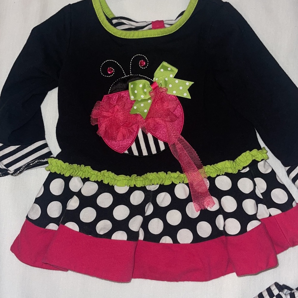 Matching 2pc set - Picture 2 of 8